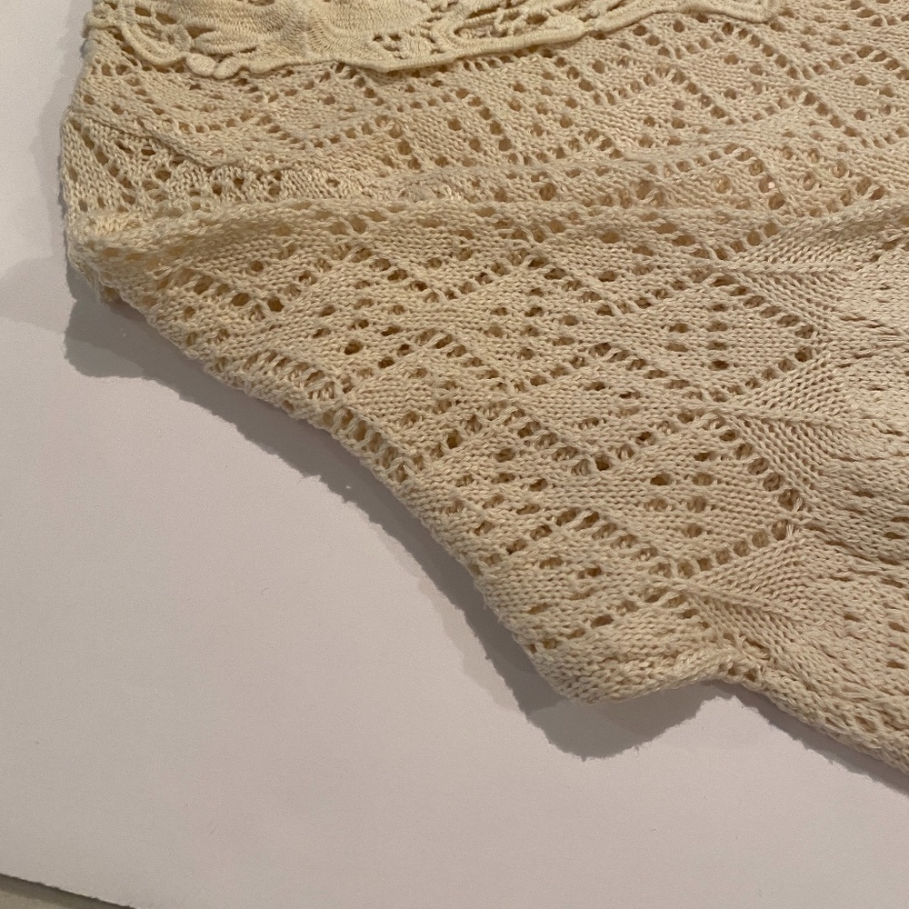 Flying Tomatoes Crocheted top Size large - Picture 6 of 8